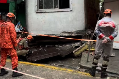 Vídeo: casa desaba na Rocinha, Zona Sul
