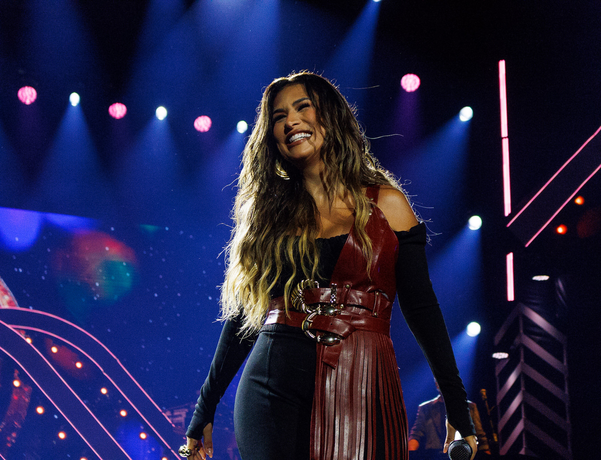 Simone Mendes grava audiovisual em Brasília - Clayton Felizardo / Brazilnews