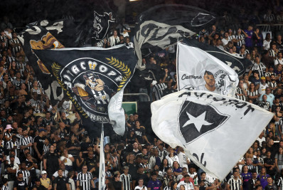 Botafogo inicia venda de ingressos para clássico com o Fluminense no Nilton Santos