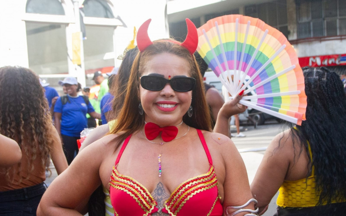 Foli&atilde; Su dos Santos &eacute; mais uma debutante