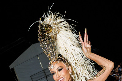 Sabrina Sato brilha em ensaio técnico da Gaviões da Fiel