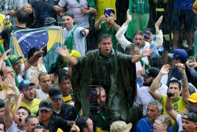 Políticos chamam ato de Nikolas Ferreira de 'irresponsável' após raio atingir manifestantes