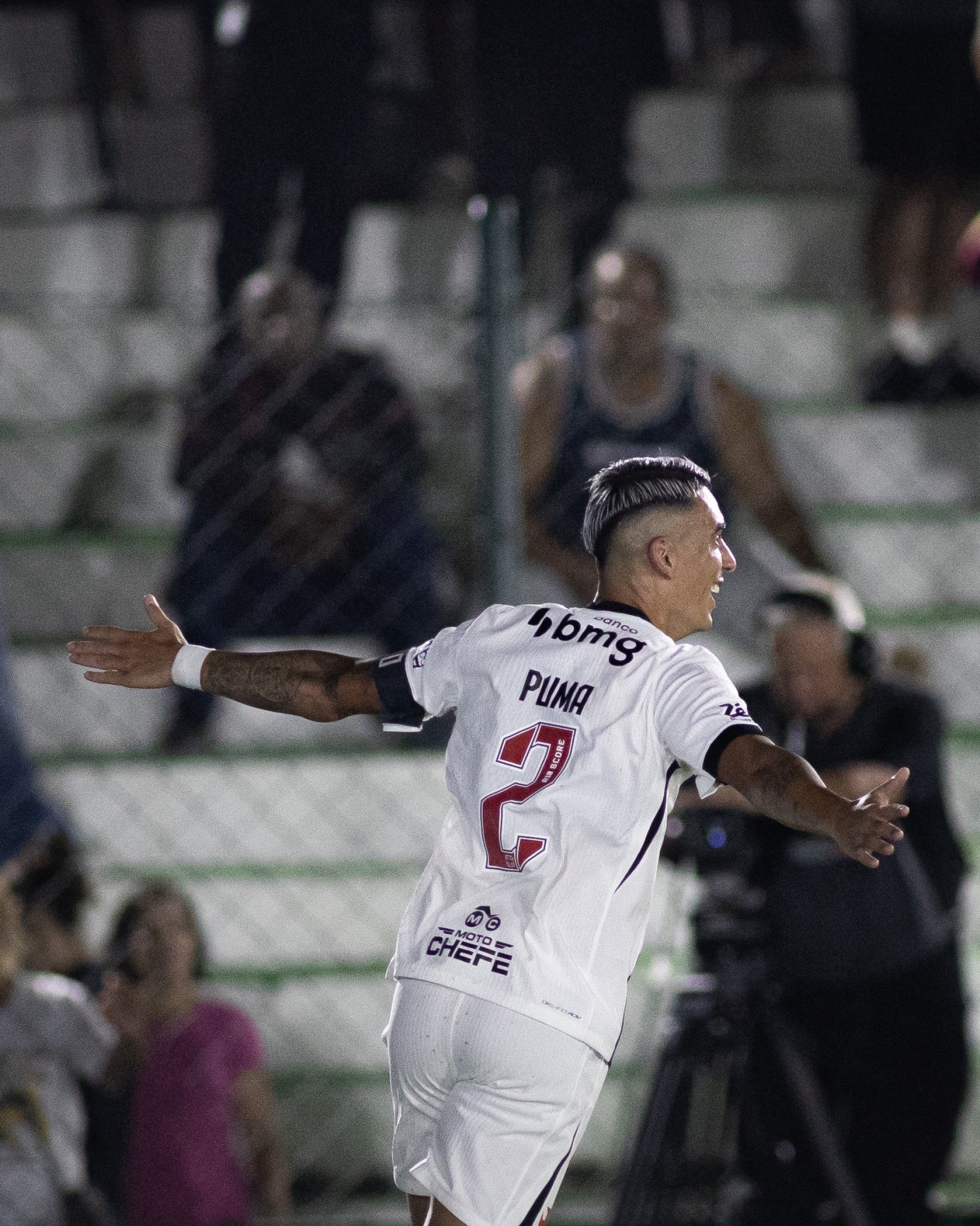 Vasco e Boavista se enfrentaram em Bacax&aacute; - Matheus Lima/Vasco