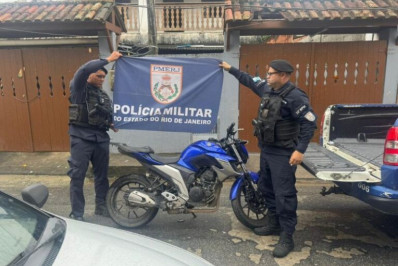 Motocicleta roubada é localizada em Rio das Ostras durante patrulhamento policial