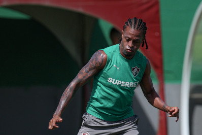 Lima lamenta saída de Keno do Fluminense: 'Todo mundo chateado'