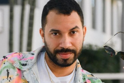 Gil do Vigor rebate internauta após ser questionado sobre formação acadêmica