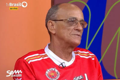 Mestre Ciça brinca sobre deixar de fumar se a Viradouro for campeã