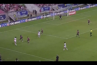 Neymar reage a cartão inusitado e reacende debate sobre orientação da CBF