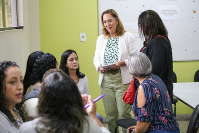 Volta Redonda capacita equipes para acolhimento humanizado de mulheres vítimas de violência, em situação de rua e dependentes químicas