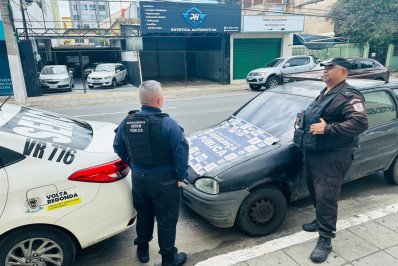 Carro furtado é recuperado e moto clonada é apreendida em ações da segurança pública de Volta Redonda