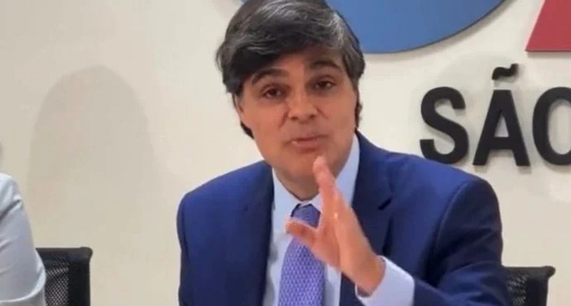 Presidente da OAB-SP pede investigação de ministros do Supremo que voam de jatinho