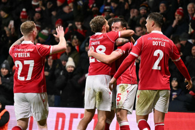 Wrexham recebe aporte de R$ 350 milhões e sonha com acesso inédito