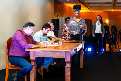 Jurados conhecem módulos onde irão avaliar desfiles do G. Especial