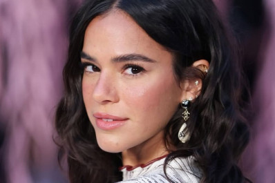 Bruna Marquezine revela procedimentos estéticos que faz na pele: 'Sou a louca do laser'