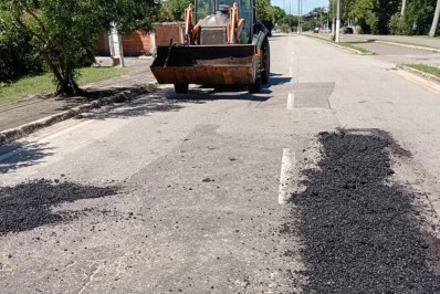 Chuvas castigam ruas de Quissamã e mobilizam força-tarefa para recuperar vias