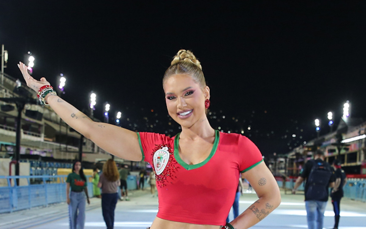 Virginia Fonseca marcou presen&ccedil;a na Marqu&ecirc;s de Sapuca&iacute;