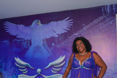 Cacau Protásio expressa vontade de comprar casa em Madureira e planeja se 'aposentar' pela Portela