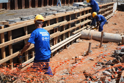 Obras da Praia das Pedrinhas seguem a todo vapor neste início de 2026
