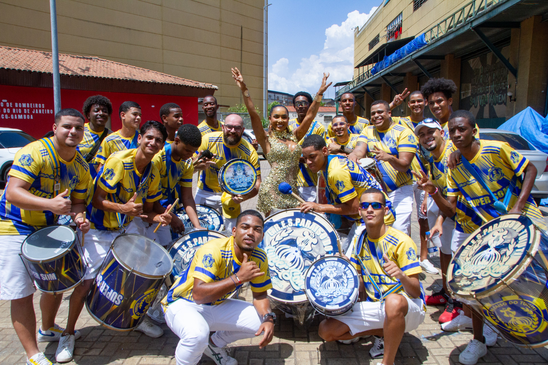 Mayara rainha de bateria da paraíso do Tuiuti, nesta quinta-feira(29). - Erica Martin
