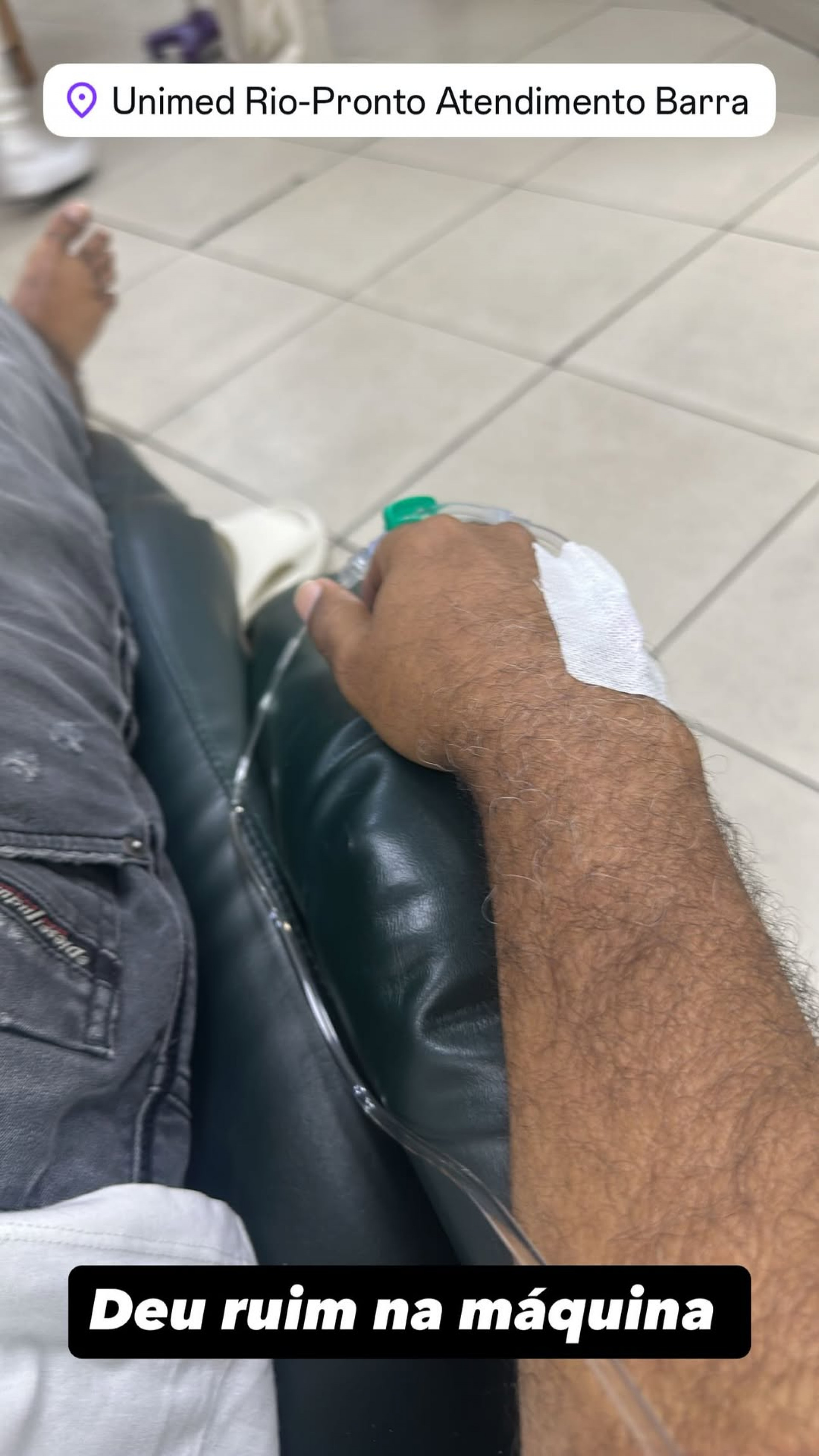 Dudu Nobre compartilhou foto no hospital  - Reprodução/Instagram 