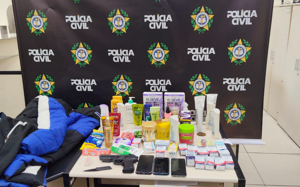 Canetas emagrecedoras, cosméticos e medicamentos foram recuperados