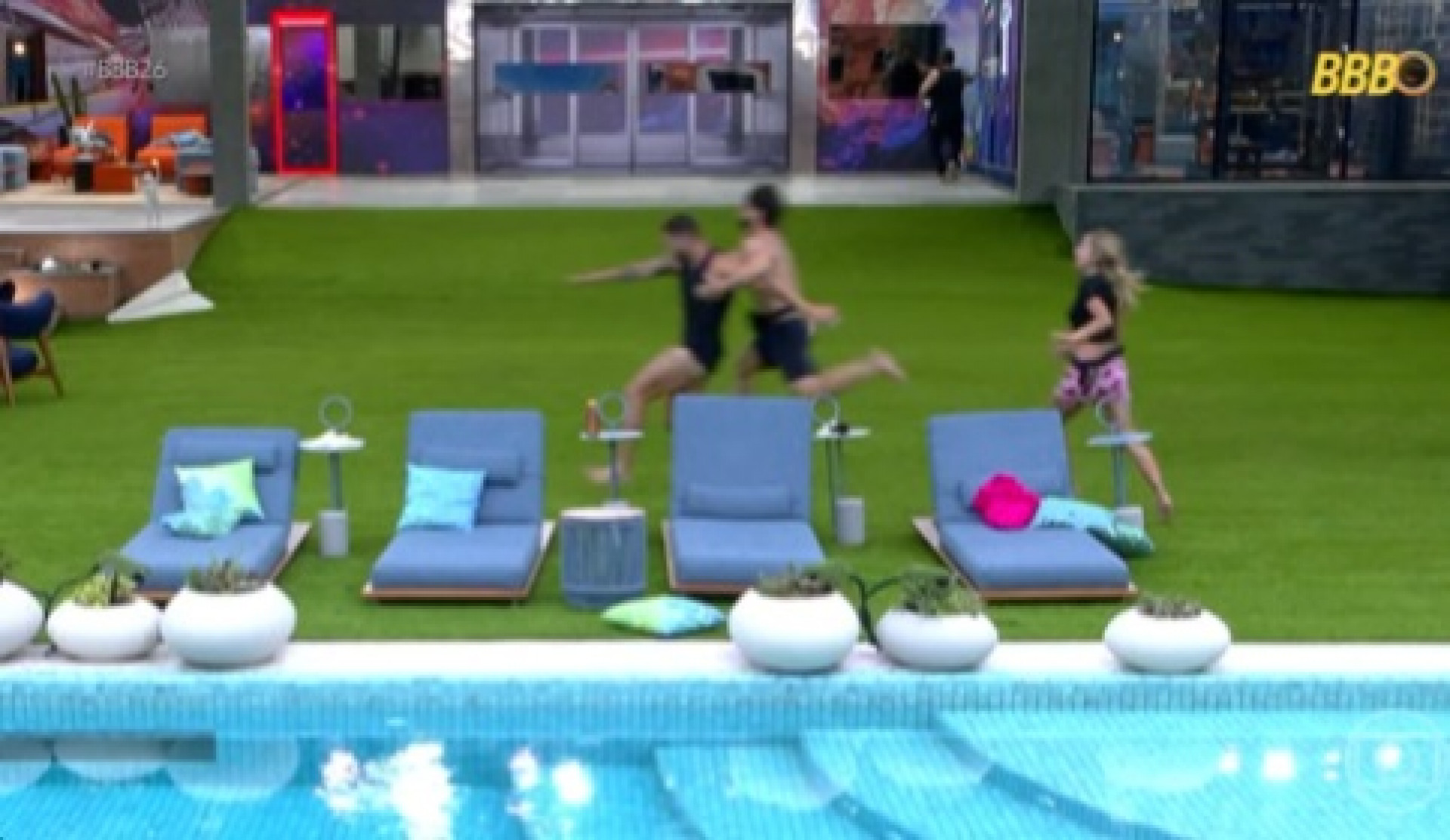 'BBB 26' exibiu empurrão de Paulo Augusto em Jonas Sulzbach - Reprodução de Vídeo/ X