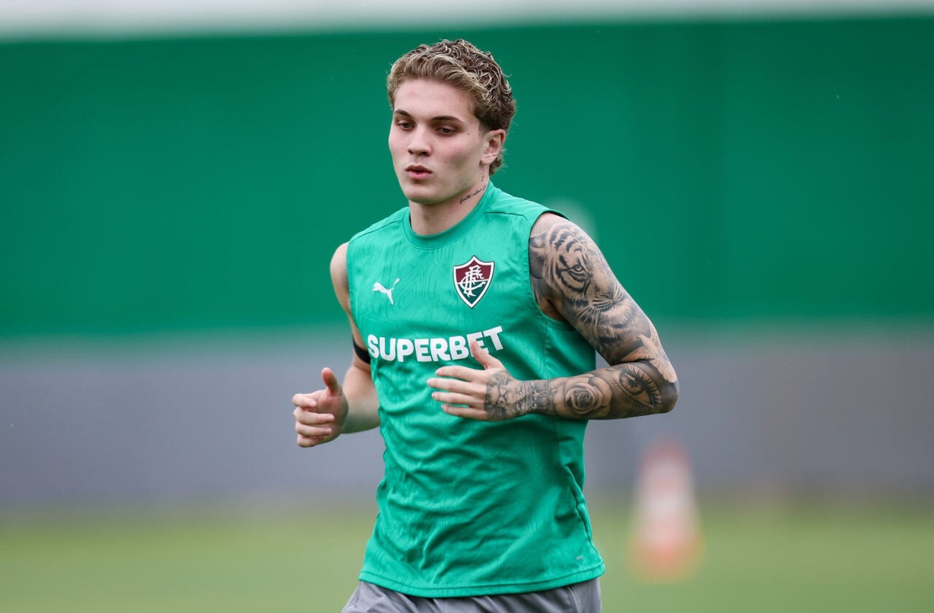 N&aacute;utico anuncia contrata&ccedil;&atilde;o de L&eacute;o Jance, do Fluminense