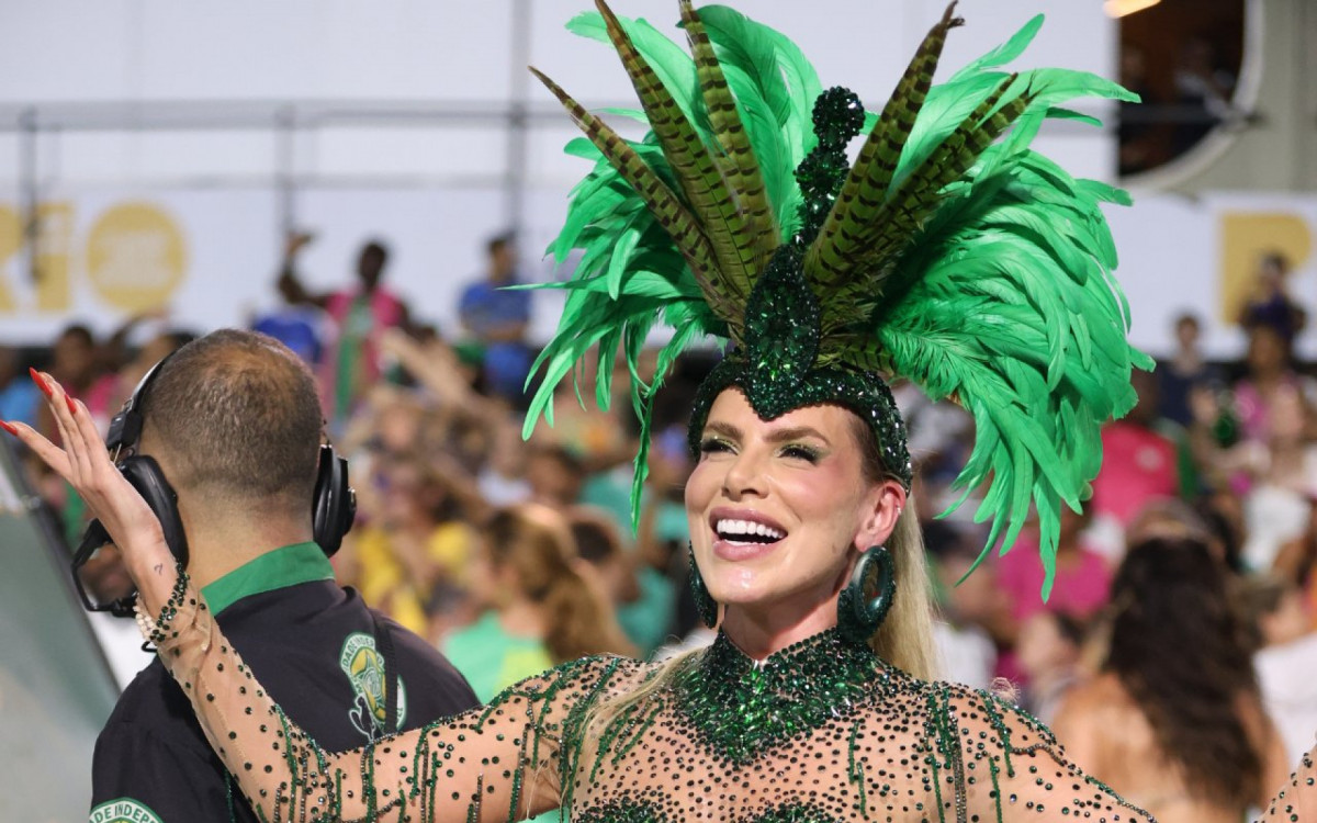 Erika Schneider, musa da Mocidade