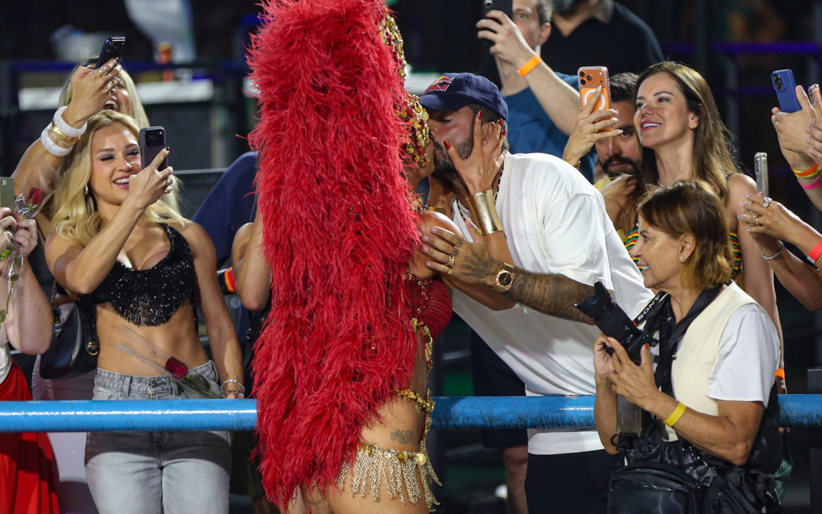 Cintia Dicker e Pedro Scooby