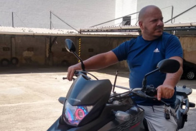 Policial morto em tentativa de roubo a moto mostrava paixão pelo veículo nas redes sociais 