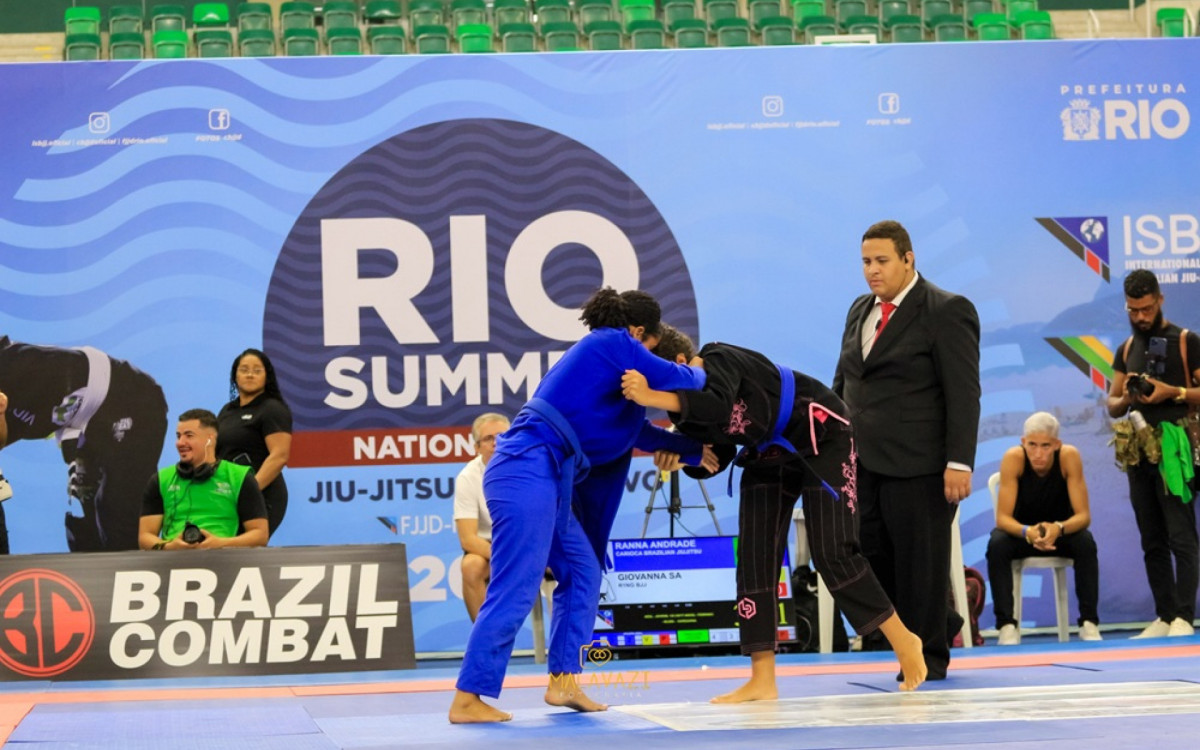 Lutas de alto nível do kids ao master agitaram o Rio Summer National Open 