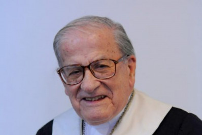 Padre Jesús Hortal, ex-reitor da PUC-Rio, morre às vésperas de completar 99 anos