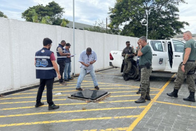 Denúncia revela despejo irregular de esgoto em rua de Rio das Ostras