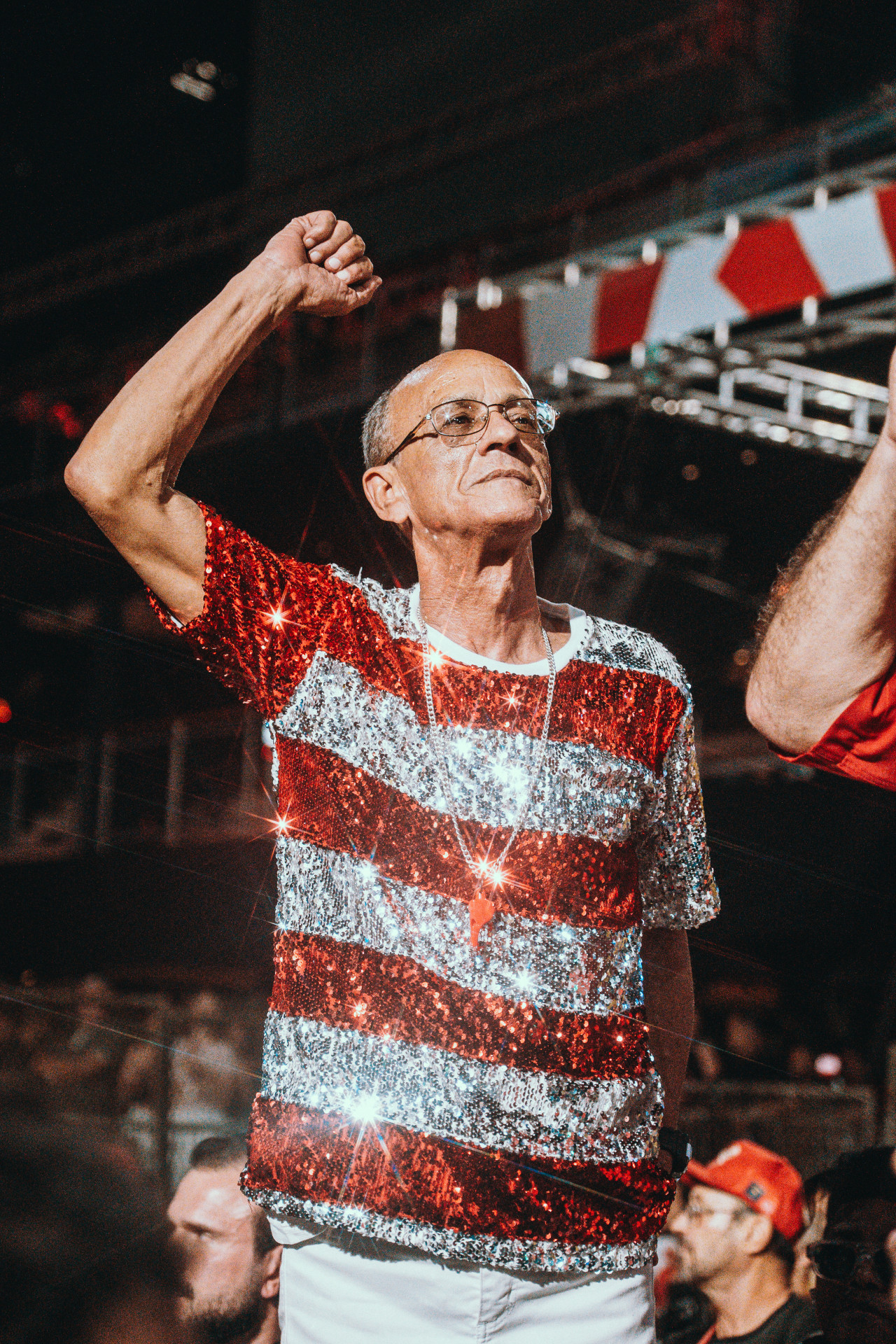 Diretor da bateria da Furacão Vermelho e Branco, mestre Ciça é o enredo da Viradouro  - Eduardo Hollanda/ Rio Carnaval