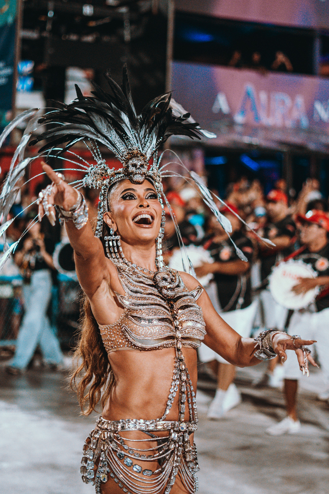 Juliana Paes voltou ao posto de rainha de bateria da Viradouro - Eduardo Hollanda/ Rio Carnaval