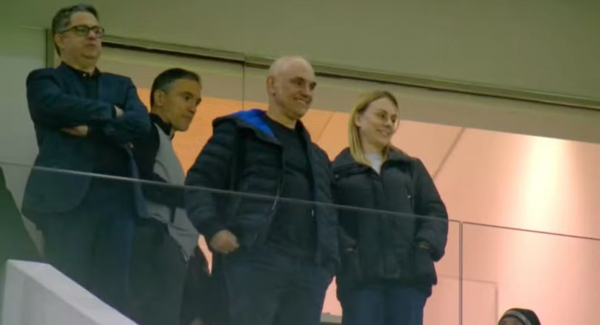 Supercopa: ministros do STF acompanham t&iacute;tulo do Corinthians no Man&eacute; Garrincha