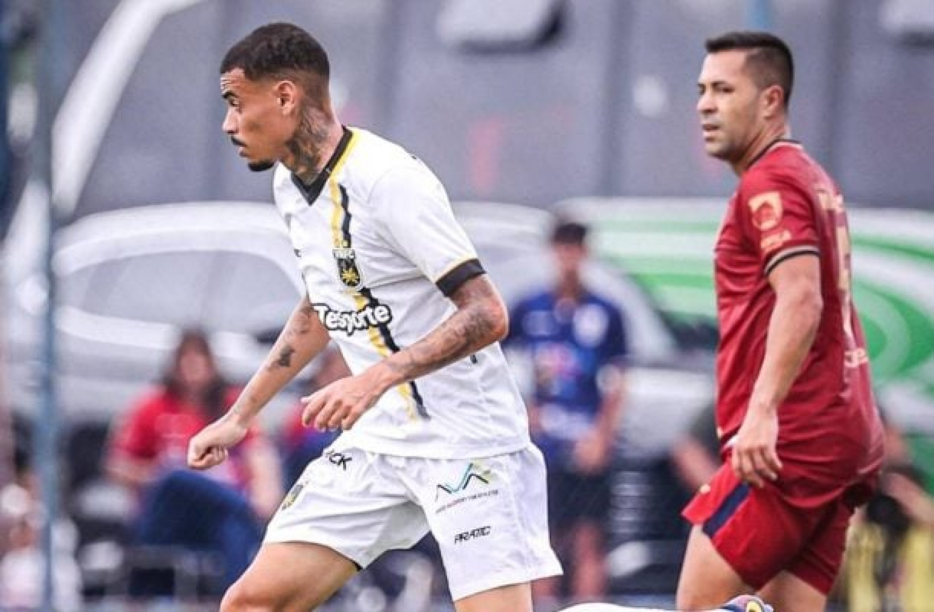 Volta Redonda vence o Maric&aacute;, sobe na tabela e ajuda o Flamengo