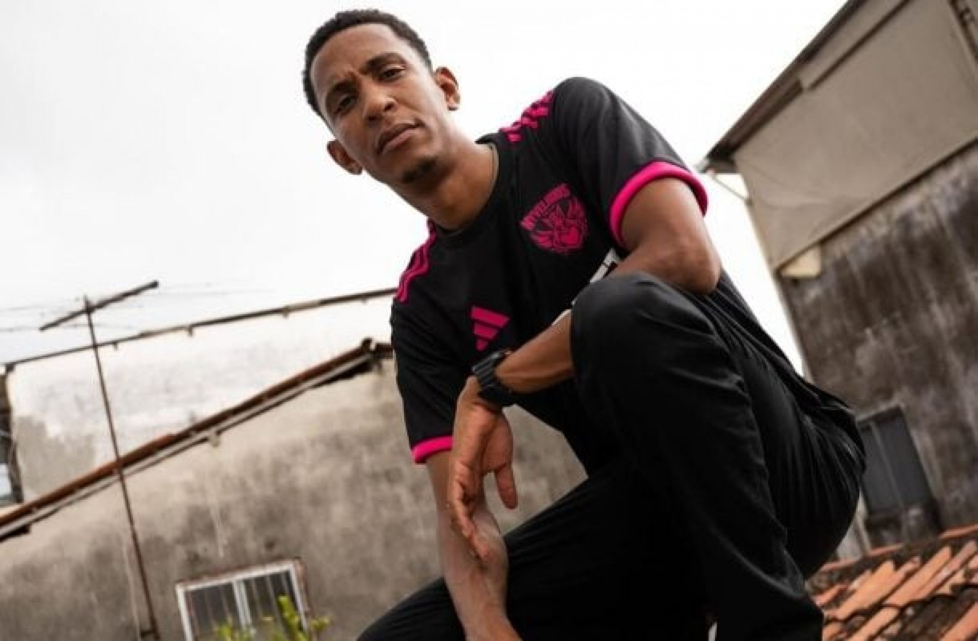 ”Galv&atilde;o Bueno da v&aacute;rzea” ser&aacute; a nova voz do Nyvelados na Kings League