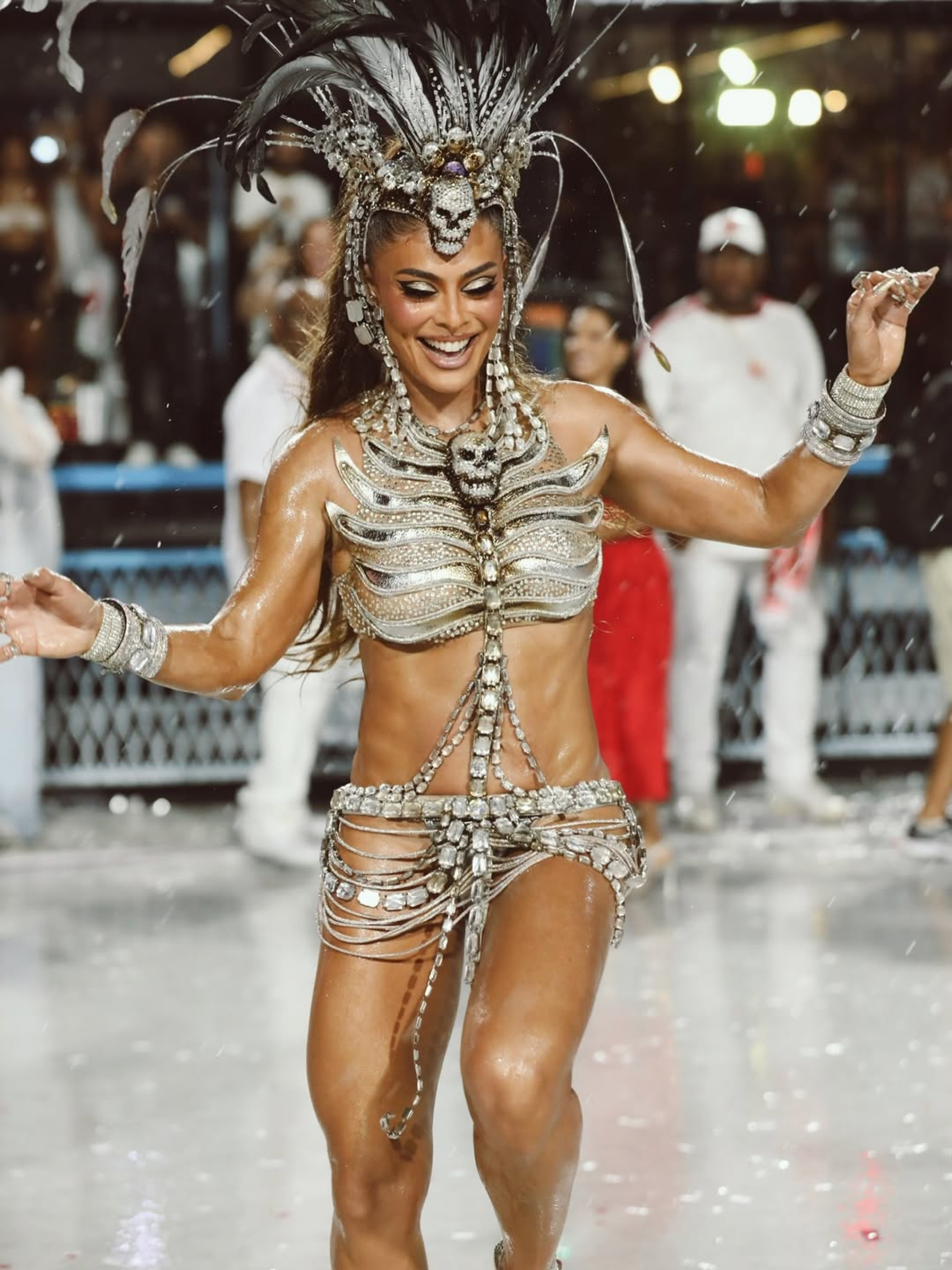 Juliana Paes no ensaio técnico da Viradouro na Sapucaí - Reprodução/Instagram 