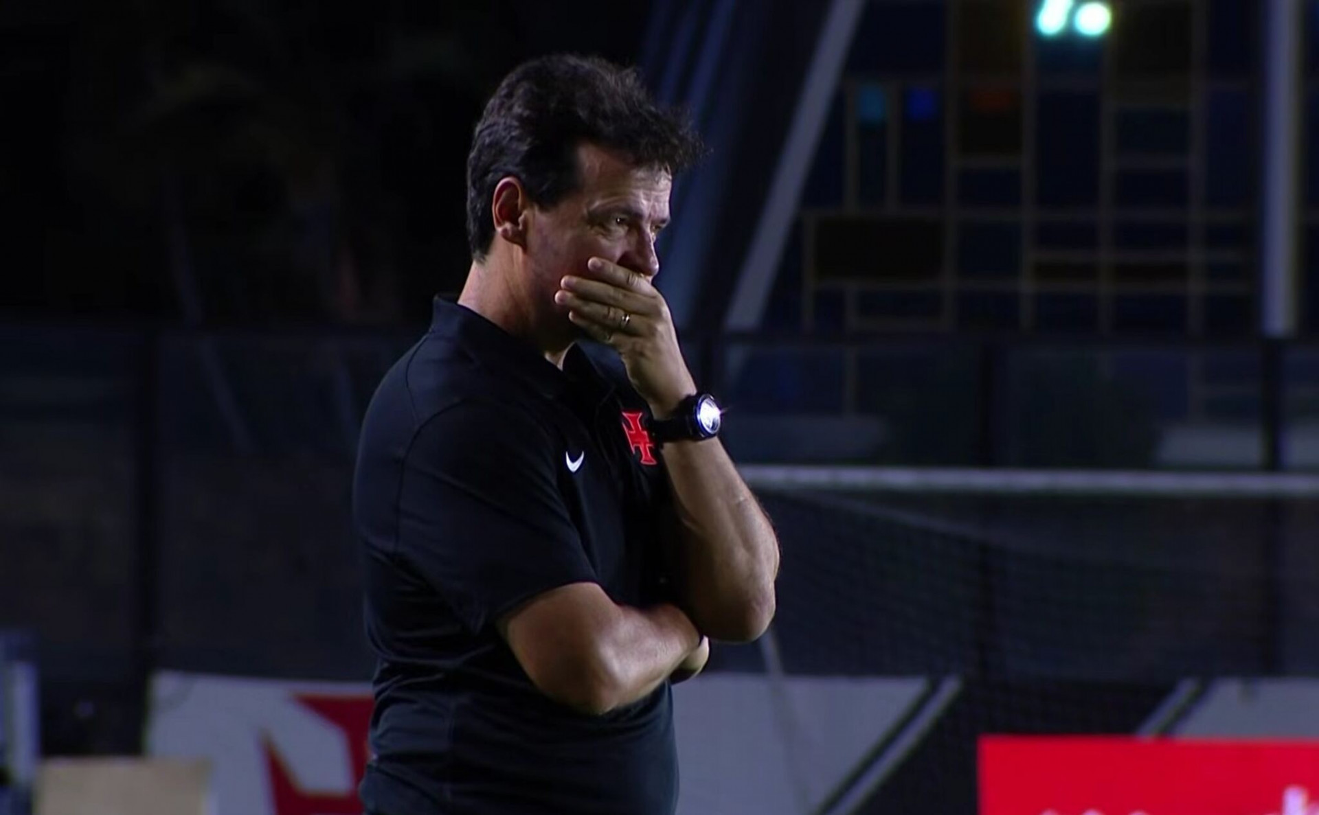 Diniz concorda com vaias da torcida ap&oacute;s empate do Vasco: “Merecidamente”