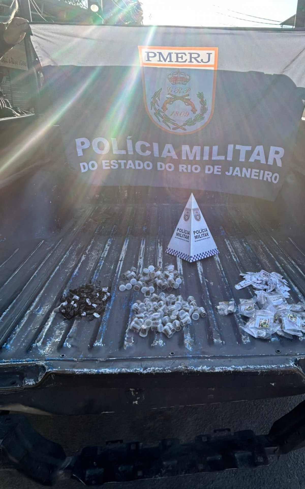 Drogas apreendidas em imóvel na comunidade do Corte 8 - Divulgação