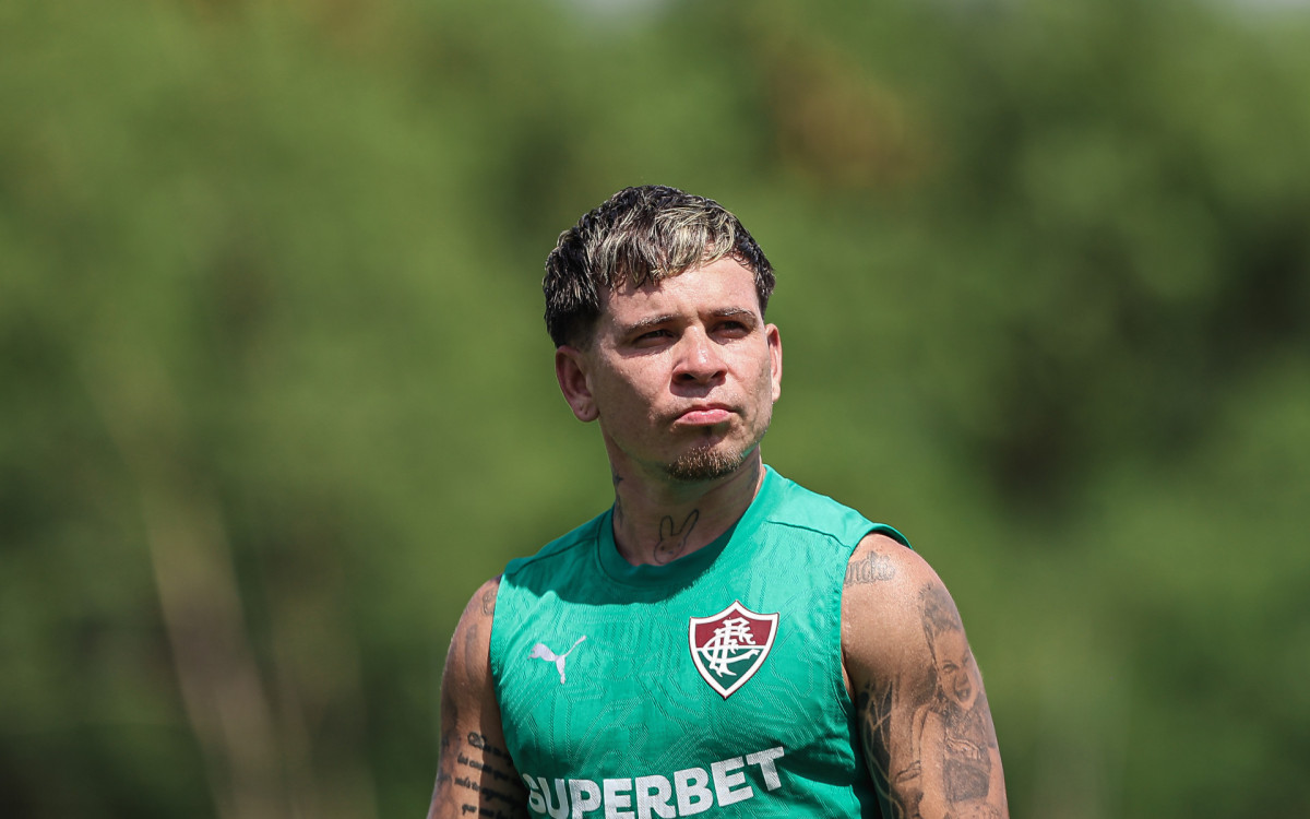 Soteldo em treino do Fluminense
