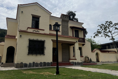 Centro Cultural Cauby Peixoto apresenta programação de humor