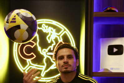 Ídolo do Palmeiras, Raphael Veiga é anunciado pelo América do México