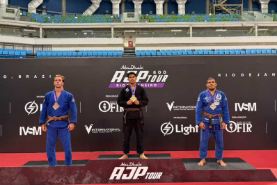 Gonçalenses brilham em torneio mundial de Jiu-jítsu