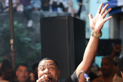 Unidos de Vila Isabel realiza roda de samba na Pedra do Sal nesta quarta-feira