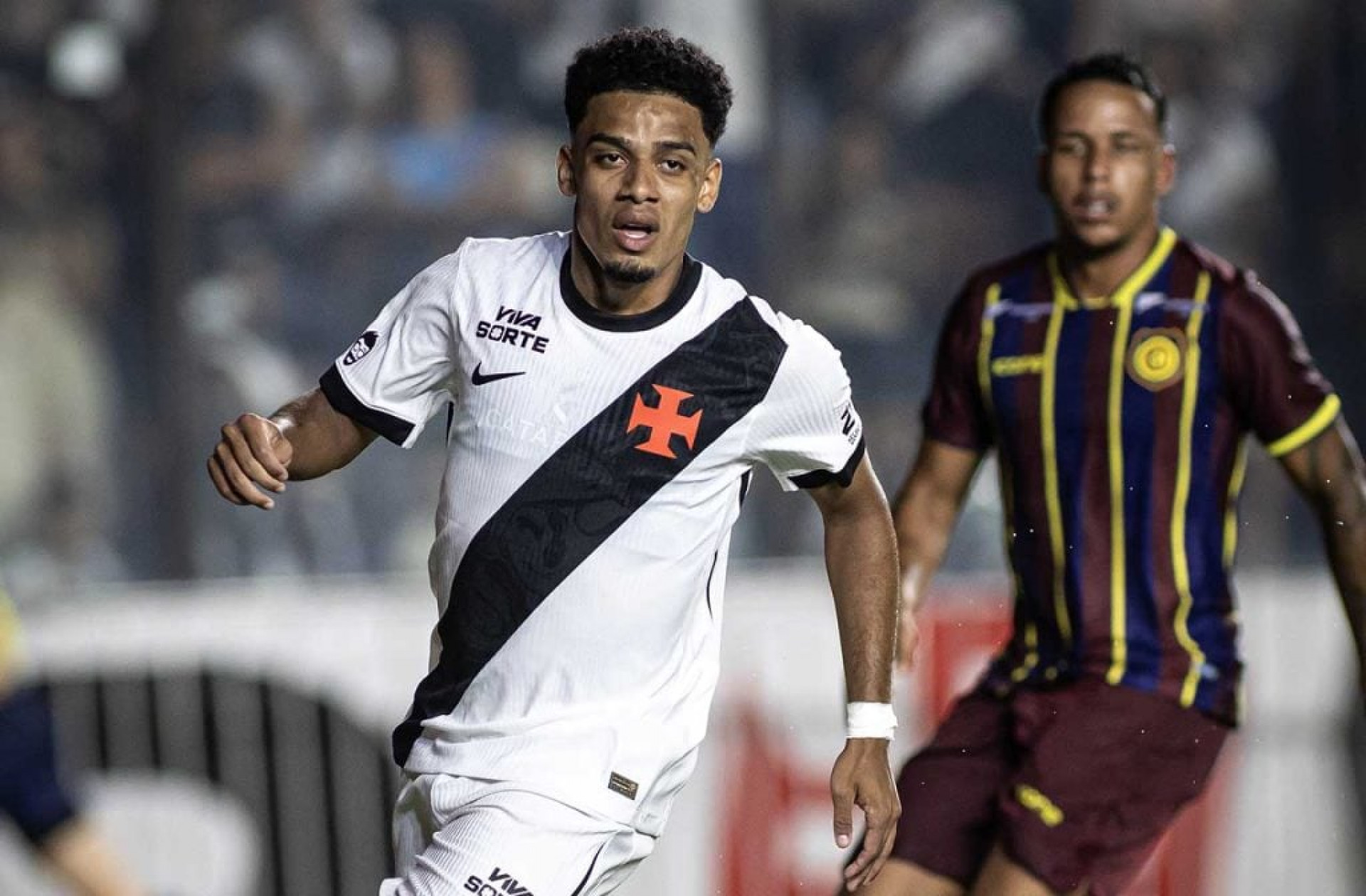 Fernando Diniz revela como pretende utilizar principais refor&ccedil;os do Vasco