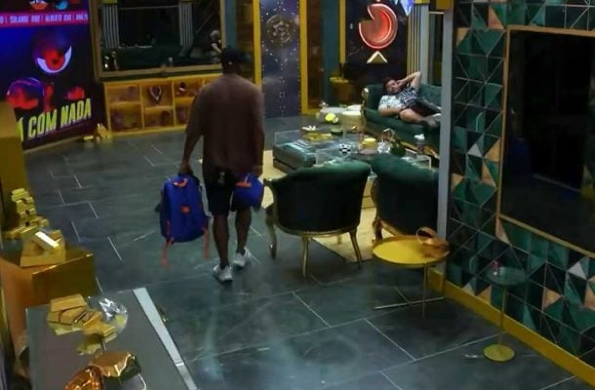 Ed&iacute;lson Capetinha aguarda sinal verde e deve desistir do BBB 26