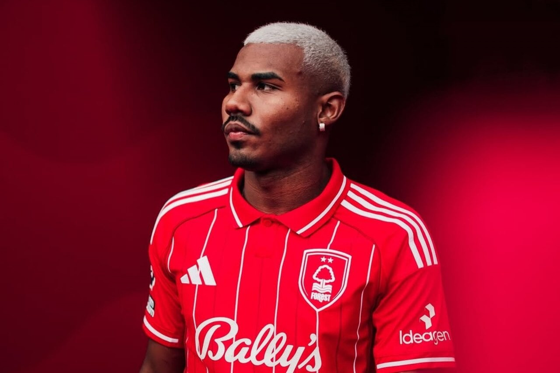 Mercado de segunda (2): Vasco fecha a contrata&ccedil;&atilde;o de Cuiabano