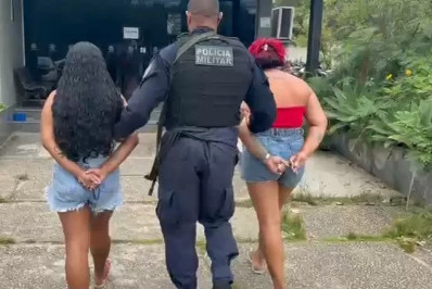 Duas mulheres são presas por tráfico de drogas na Rasa, em Búzios